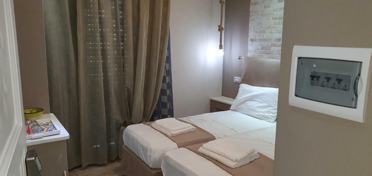 Guesthouse Luisella Cagliari Eksteriør billede